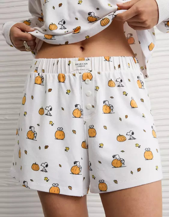 PREORDEN -AE Luxe Plush Snoopy Halloween PJ Set- 2 A 4 SEMANAS EN LLEGAR