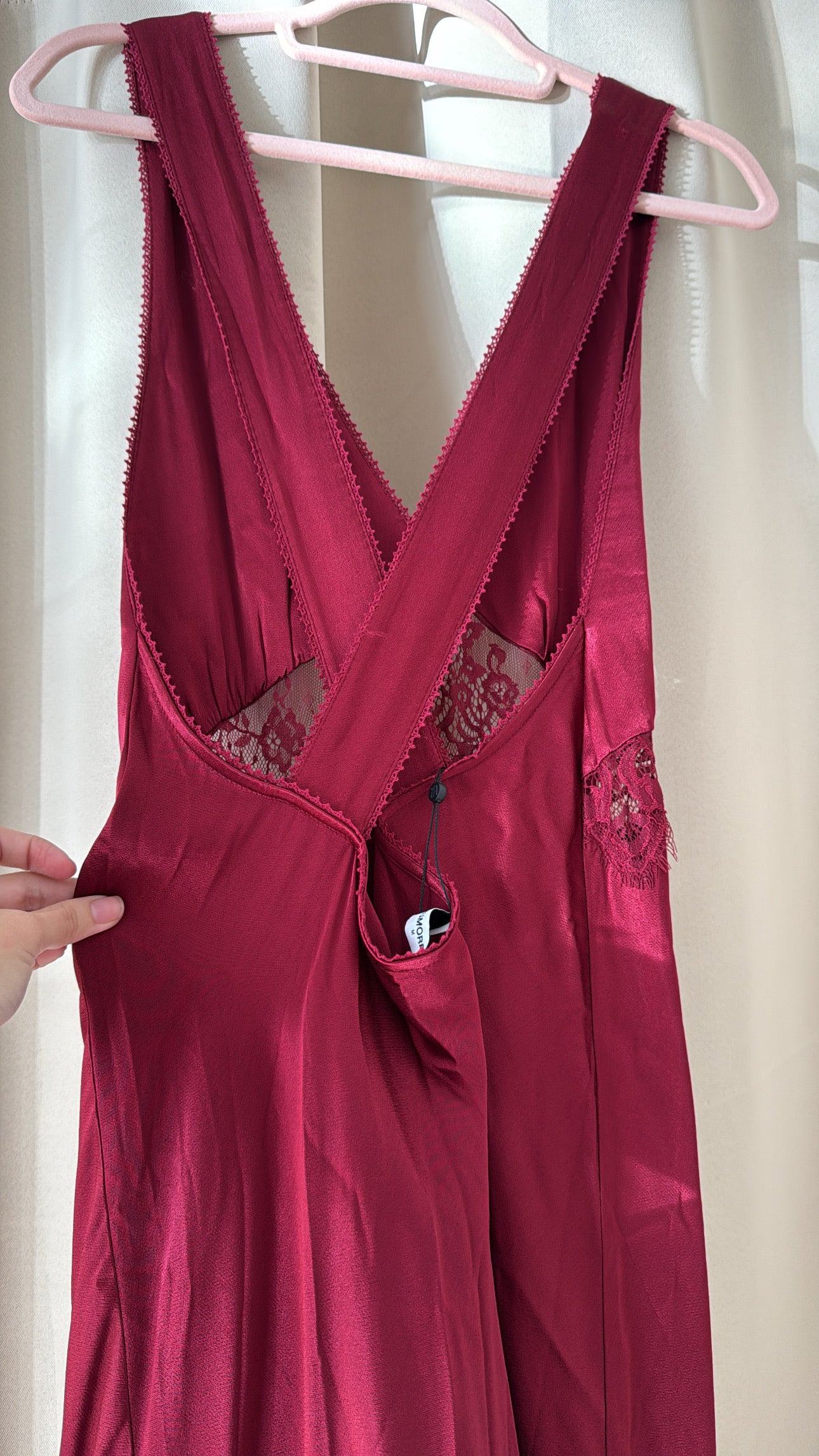 Rumored Vanity Midi Dress - NO CAMBIOS NI DEVOLUCIONES