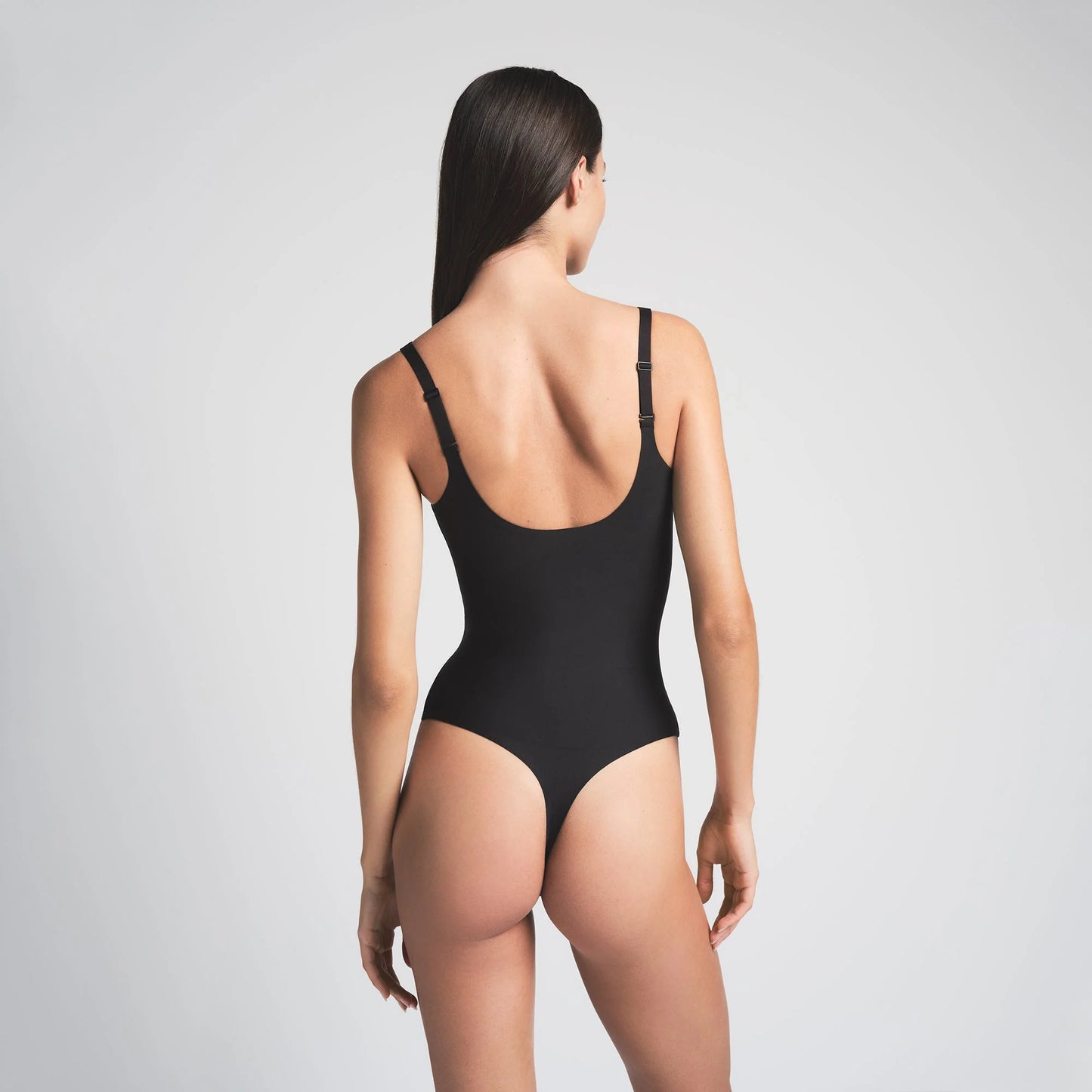 UNLINED PLUNGE THONG BODYSUIT | SKIMS - NO CAMBIOS NI DEVOLUCIONES