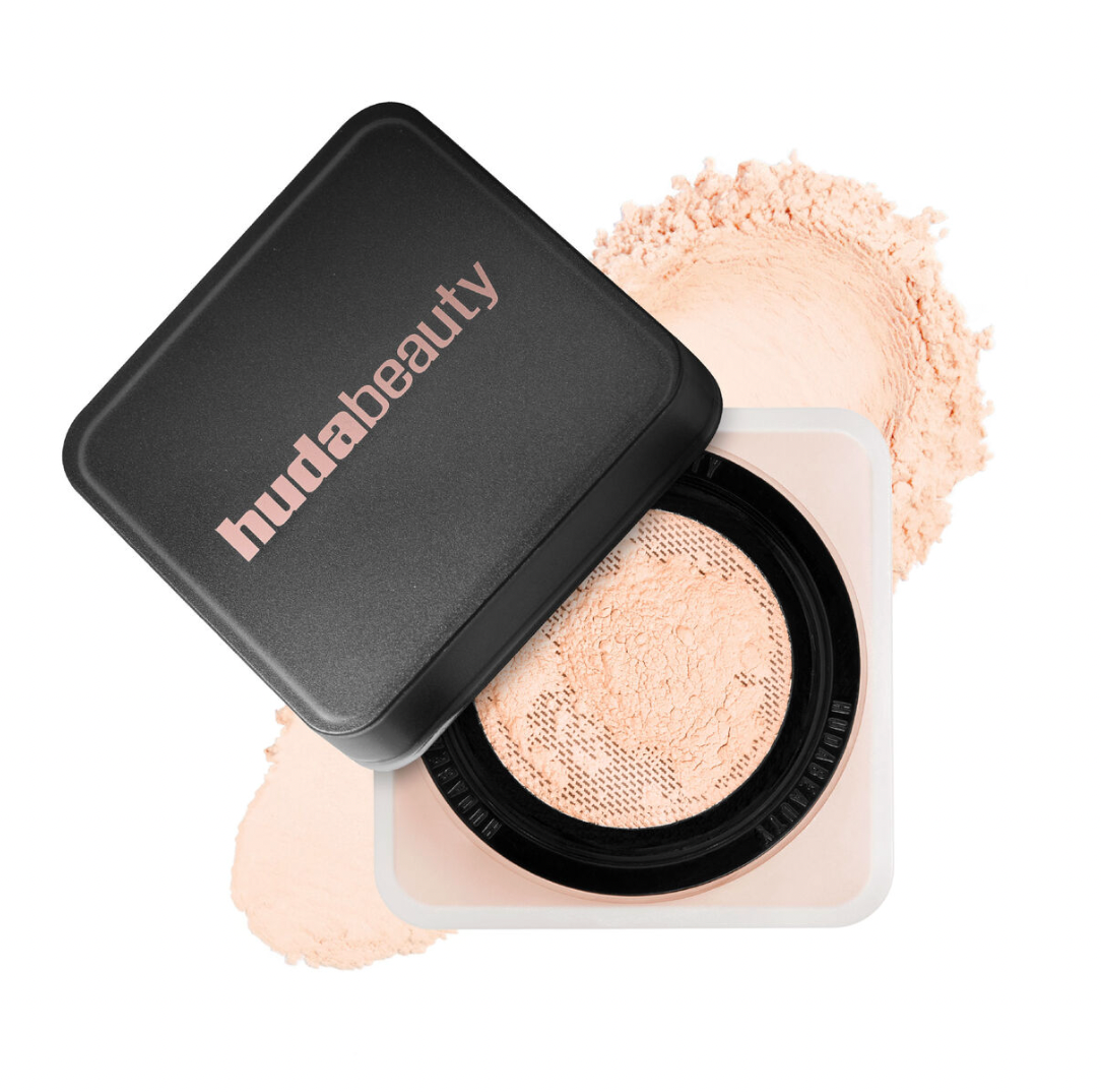 Easy Bake Loose Baking & Setting Powder | HUDA BEAUTY