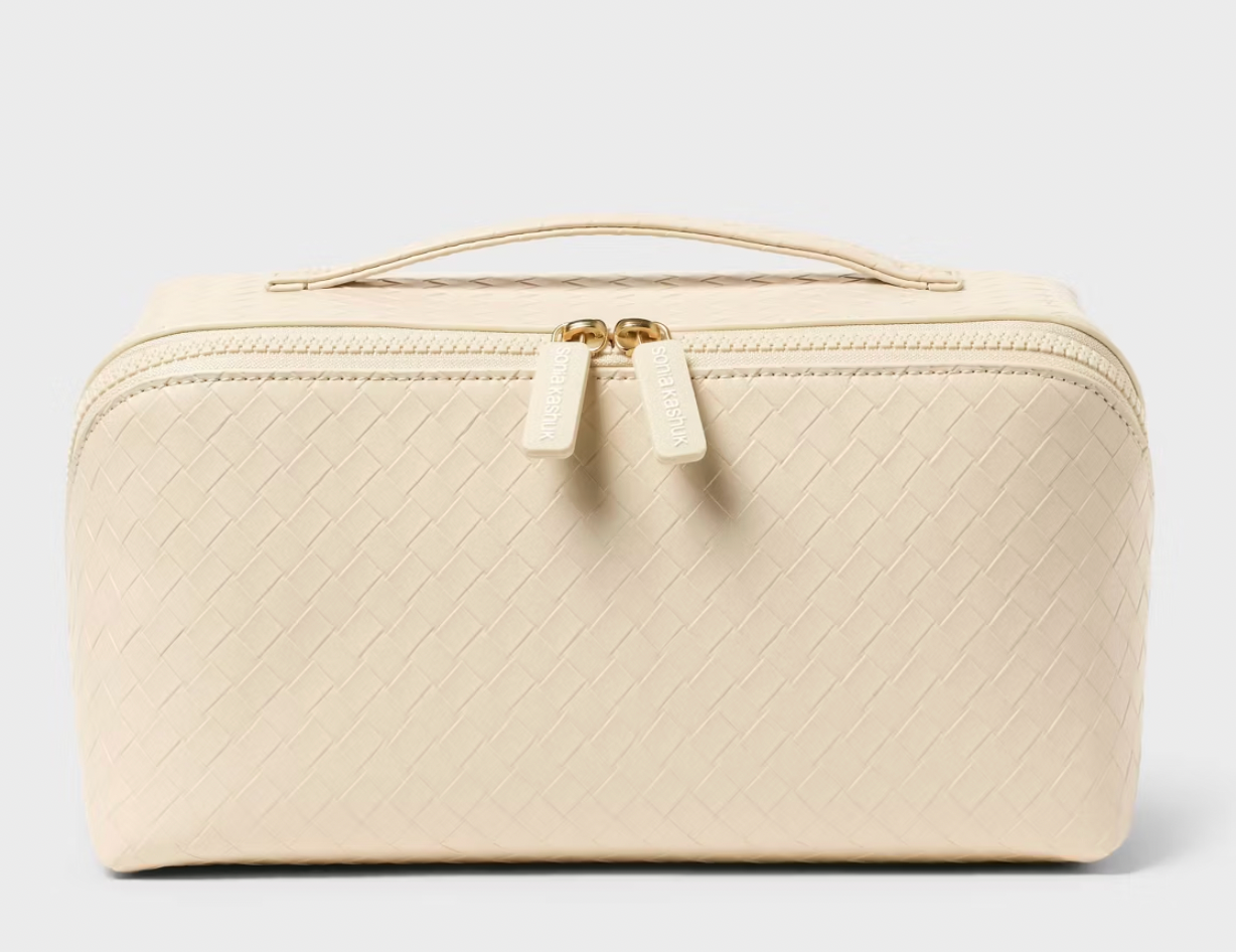PREORDEN -Sonia Kashuk™ Diagonal-Zip Makeup Bag - 2 A 4 SEMANAS EN LLEGAR
