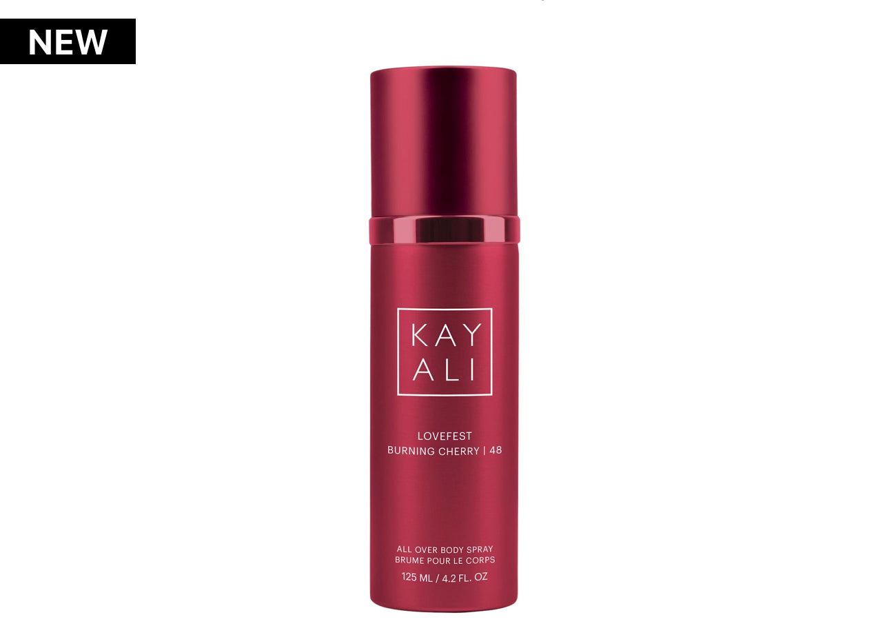 PREORDEN -LOVEFEST BURNING CHERRY | 48 Body Spray - 2 A 4 SEMANAS EN LLEGAR