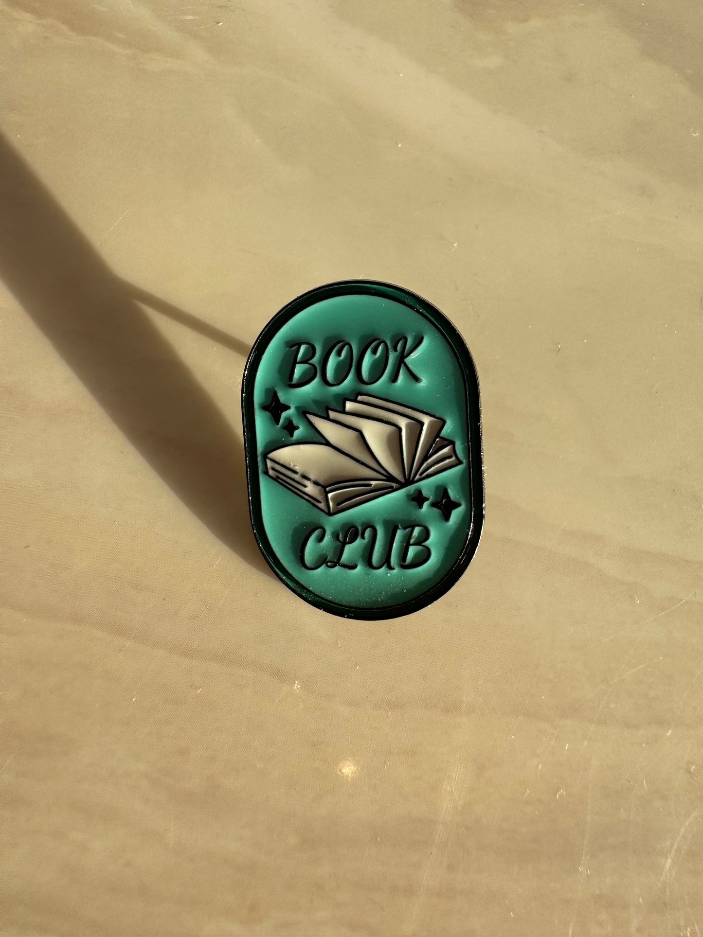 PIN BOOK CLUB
