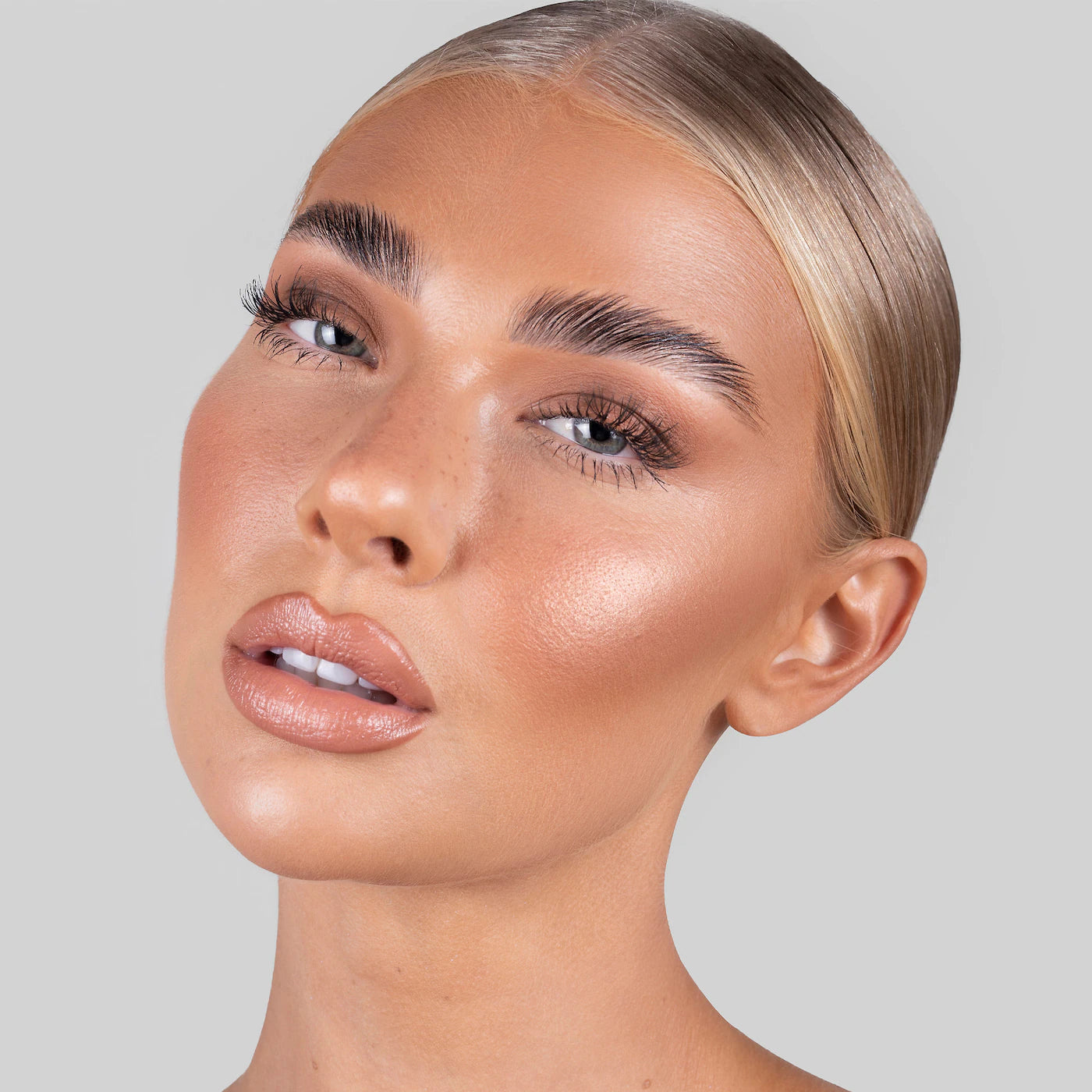 PREORDEN SEPHORA - Brow Sculpt Shape and Hold Gel with Lamination Effect | Refy- REVISA TIEMPOS DE ENTREGA