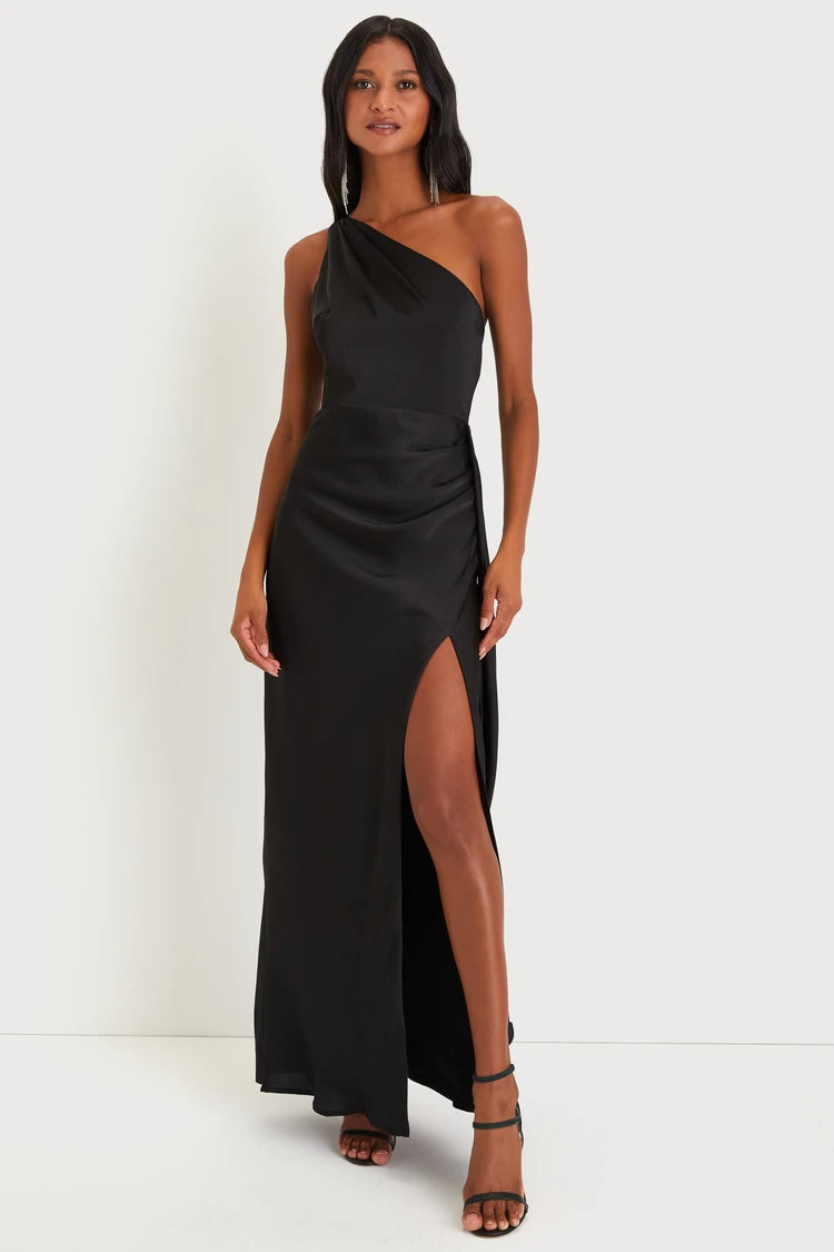LULUS Black Satin One-Shoulder Maxi Dress -NO CAMBIOS NI DEVOLUCIONES