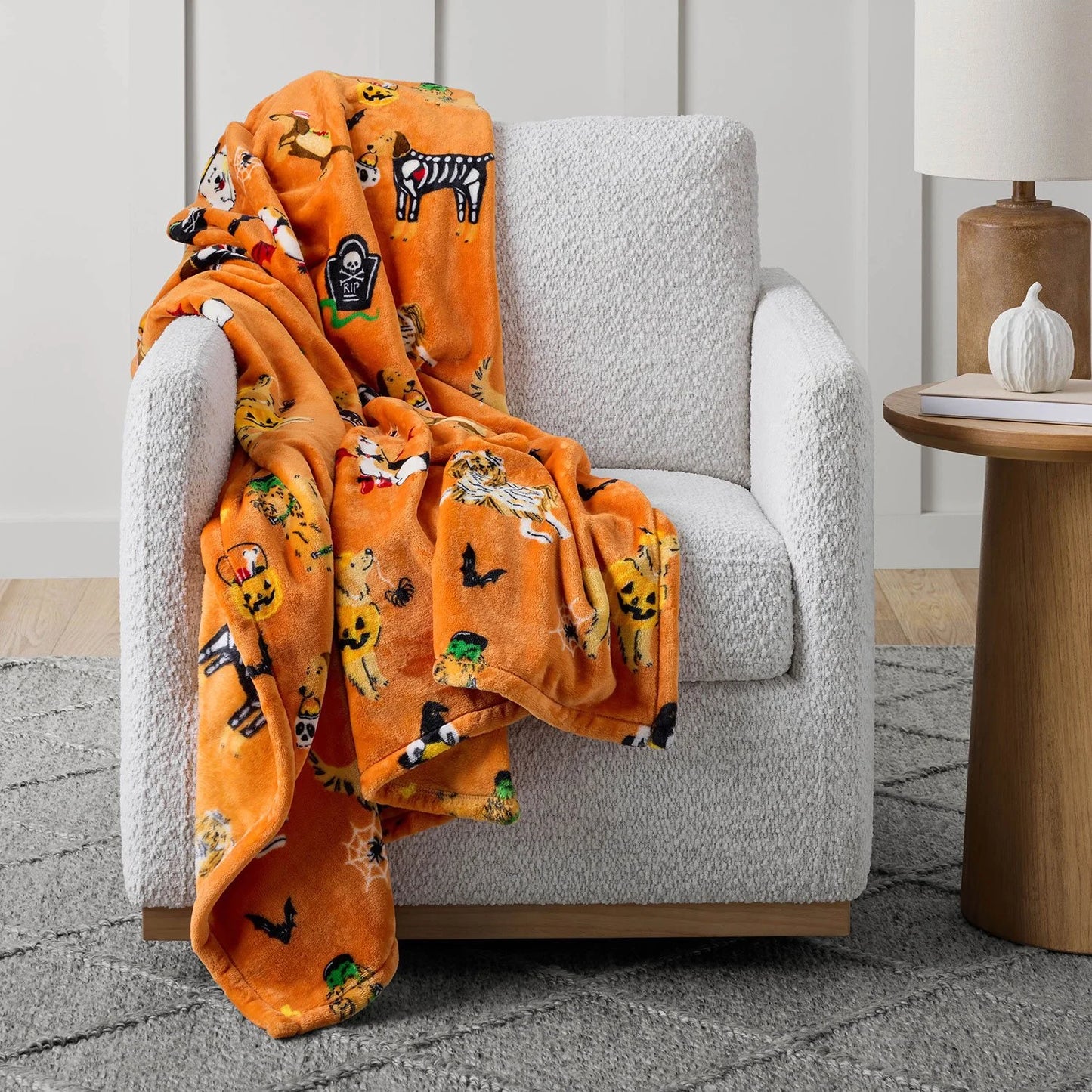 PRE-ORDEN- Lounge Throw, 60"x70" TARDA DE 2-4 SEMANAS EN LLEGAR
