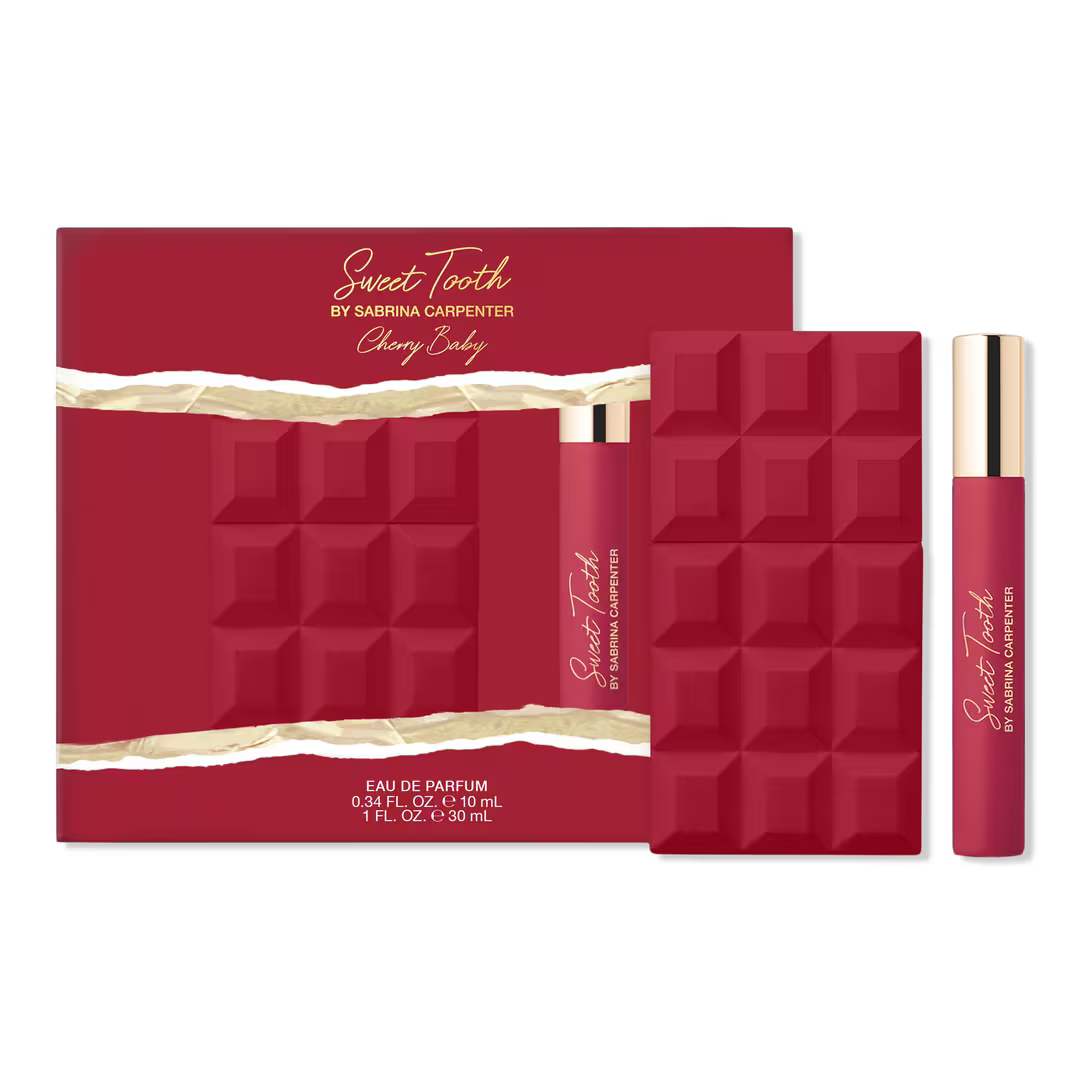 PREORDEN - Cherry Baby 2-Piece Gift Set | SABRINA CARPENTER - 2 A 4 SEMANAS EN LLEGAR