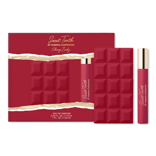 PREORDEN - Cherry Baby 2-Piece Gift Set | SABRINA CARPENTER - 2 A 4 SEMANAS EN LLEGAR