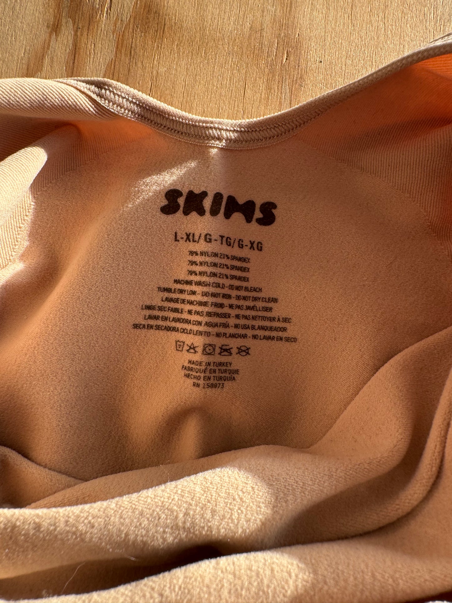 MID THIGH BODYSUIT | SKIMS - NO CAMBIOS NI DEVOLUCIONES