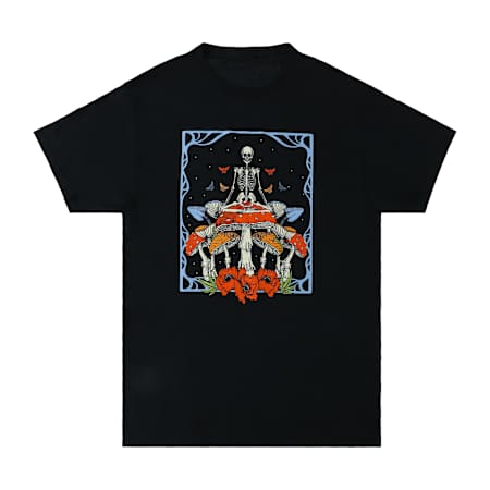 PRE-ORDEN- Mushroom Skeleton Graphic Tee- TARDA DE 2-4 SEMANAS EN LLEGAR