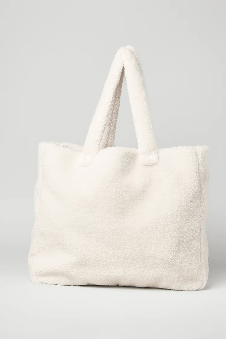 PRE-ORDEN FOXY SHERPA TOTE | ALO REVISA TIEMPOS DE ESPERA