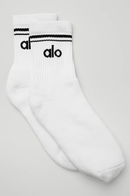 PRE-ORDEN UNISEX HALF-CREW THROWBACK SOCK | ALO REVISA TIEMPOS DE ENTREGA