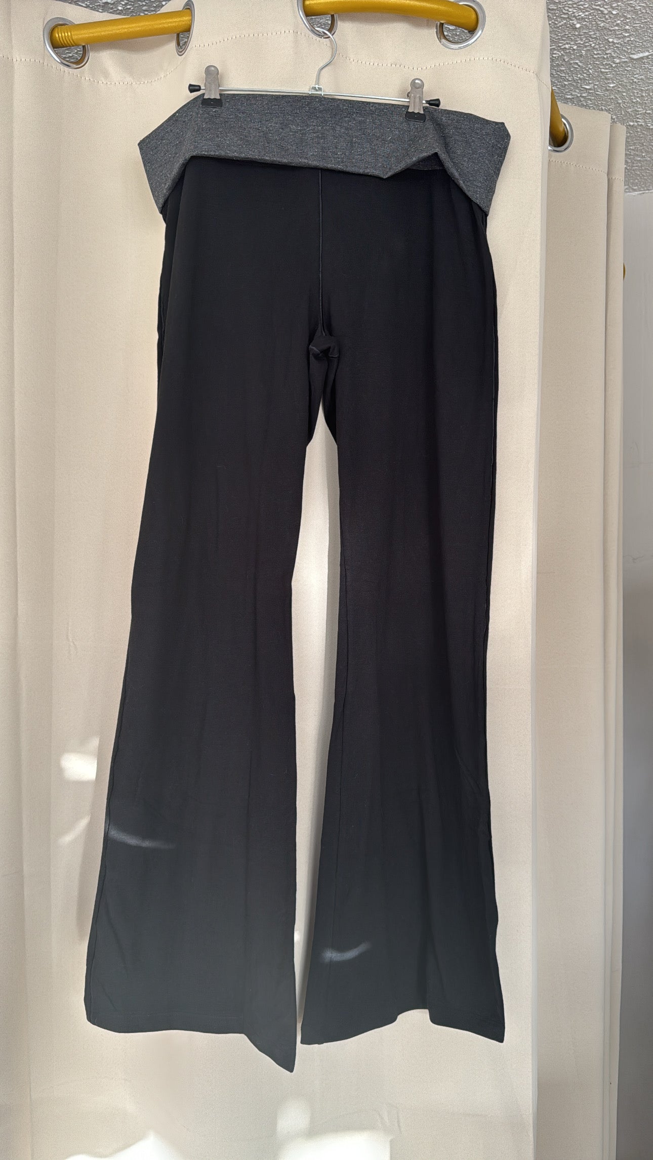 All-Day Cotton Foldover Flare Leggings | PINK - NO CAMBIOS NI DEVOLUCIONES