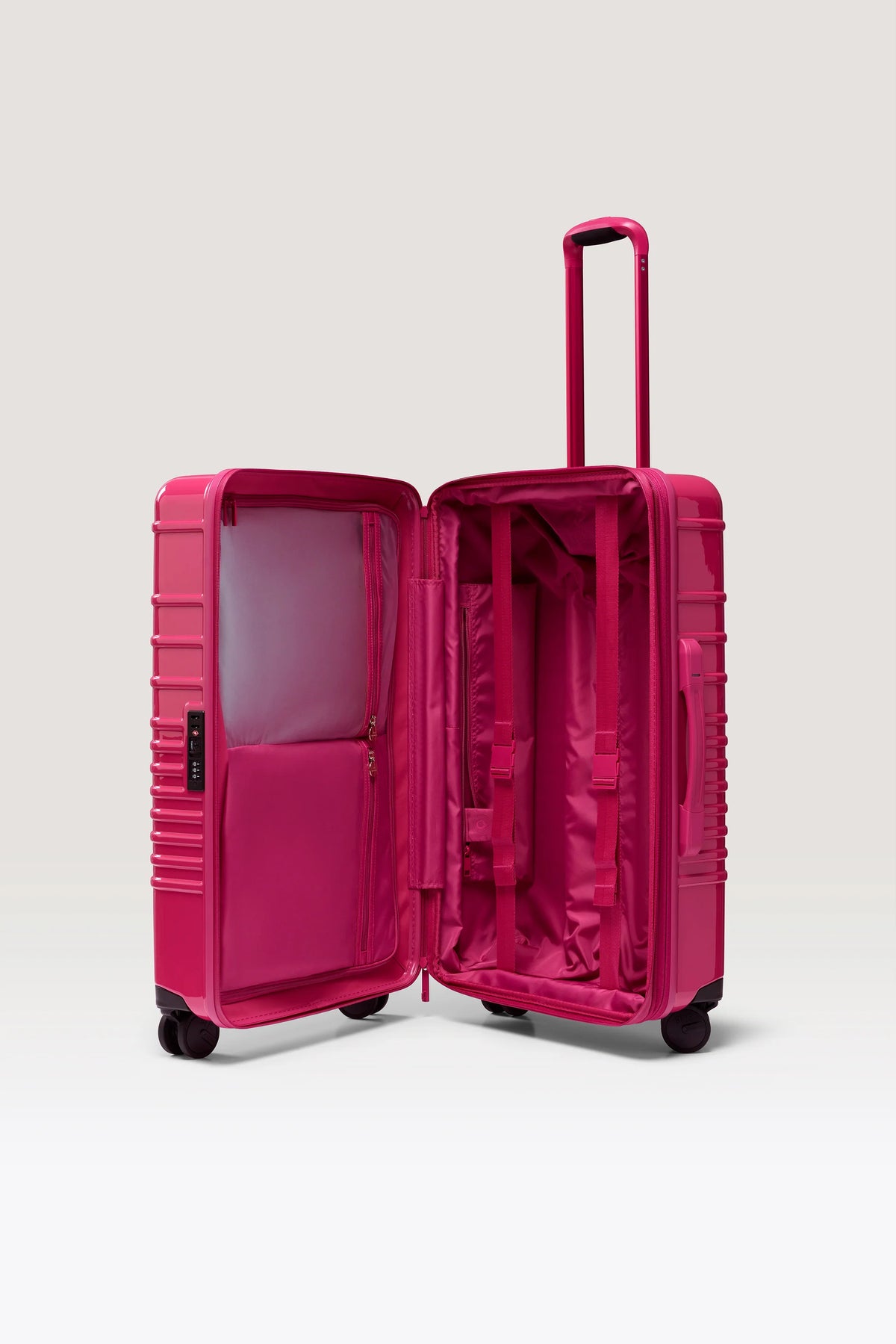 PREORDEN - B x R Beauty The Medium Check-In Roller  in Limitless - 2 A 4 SEMANAS EN LLEGAR