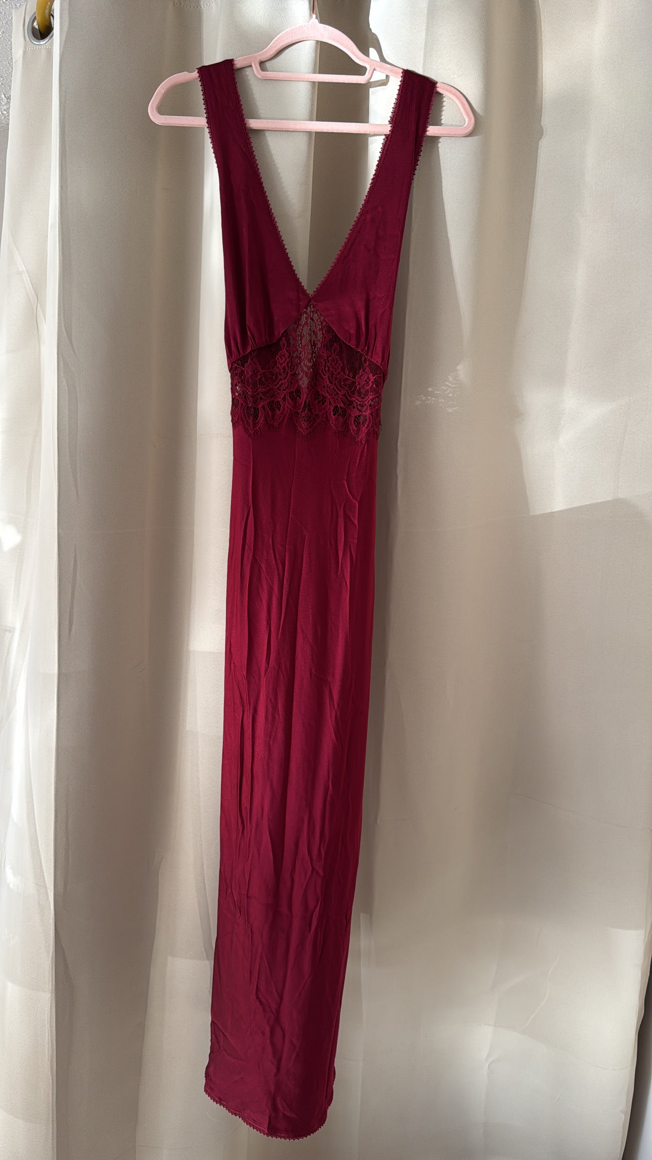 Rumored Vanity Midi Dress - NO CAMBIOS NI DEVOLUCIONES