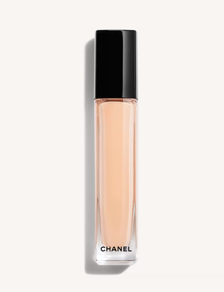 PREORDEN - Les Beiges Serum Concealer | CHANEL - 2 A 4 SEMANAS EN LLEGAR