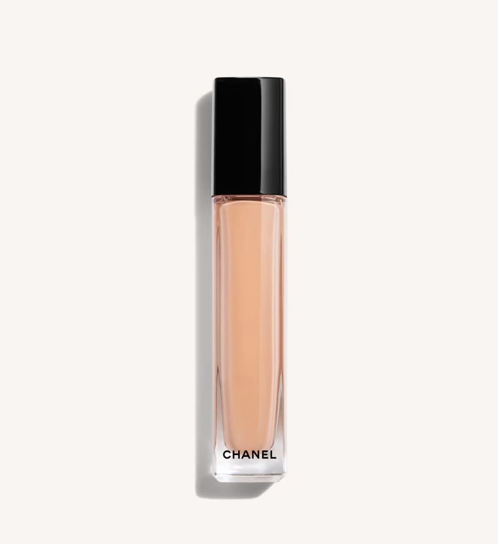 PREORDEN - Les Beiges Serum Concealer | CHANEL - 2 A 4 SEMANAS EN LLEGAR