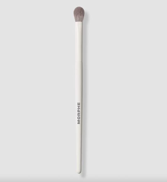 PREORDEN -M332 Medium Rounded Blender Eyeshadow Brush | MORPHE - 2 A 4 SEMANAS EN LLEGAR