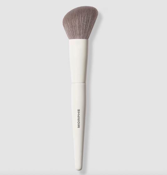 PREORDEN -M241 Angled Powder Bronzer Brush  | MORPHE - 2 A 4 SEMANAS EN LLEGAR
