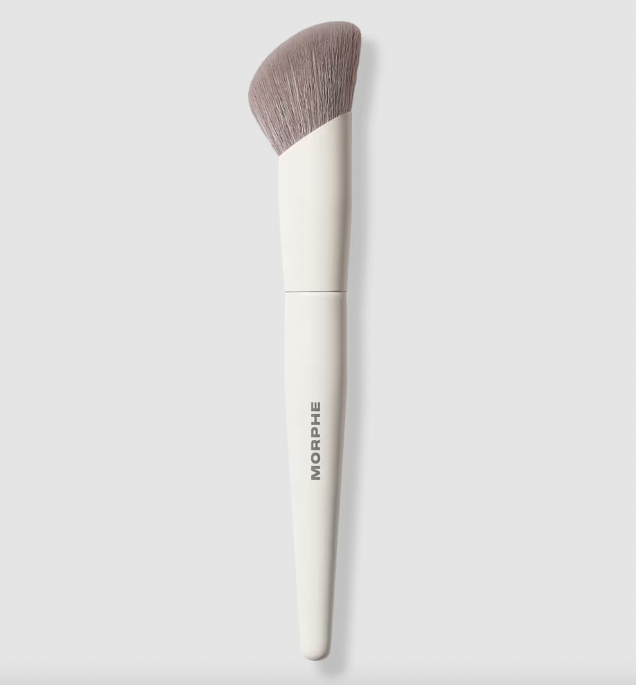 PREORDEN -M103 Angled Cream & Liquid Foundation Brush  | MORPHE - 2 A 4 SEMANAS EN LLEGAR