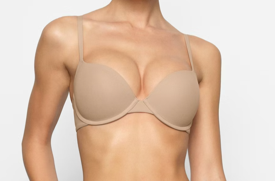 DEMI PUSH-UP BRA EN CLAY | SKIMS - 2 A 4 SEMANAS EN LLEGAR