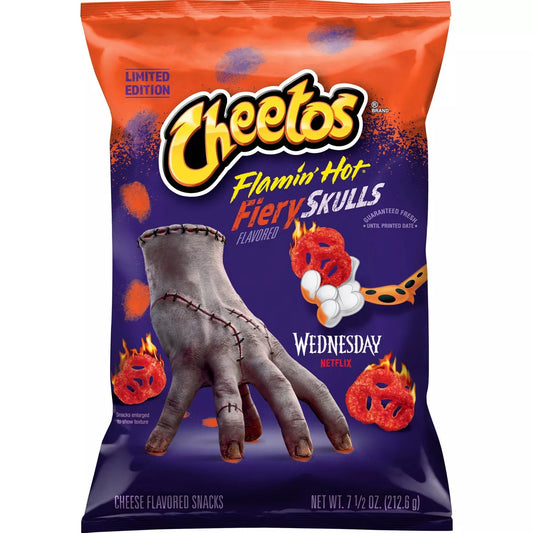 PRE-ORDEN- Cheetos Flamin’ Hot Fiery Skulls Chips - 7.5oz TARDA DE 2-4 SEMANAS EN LLEGAR