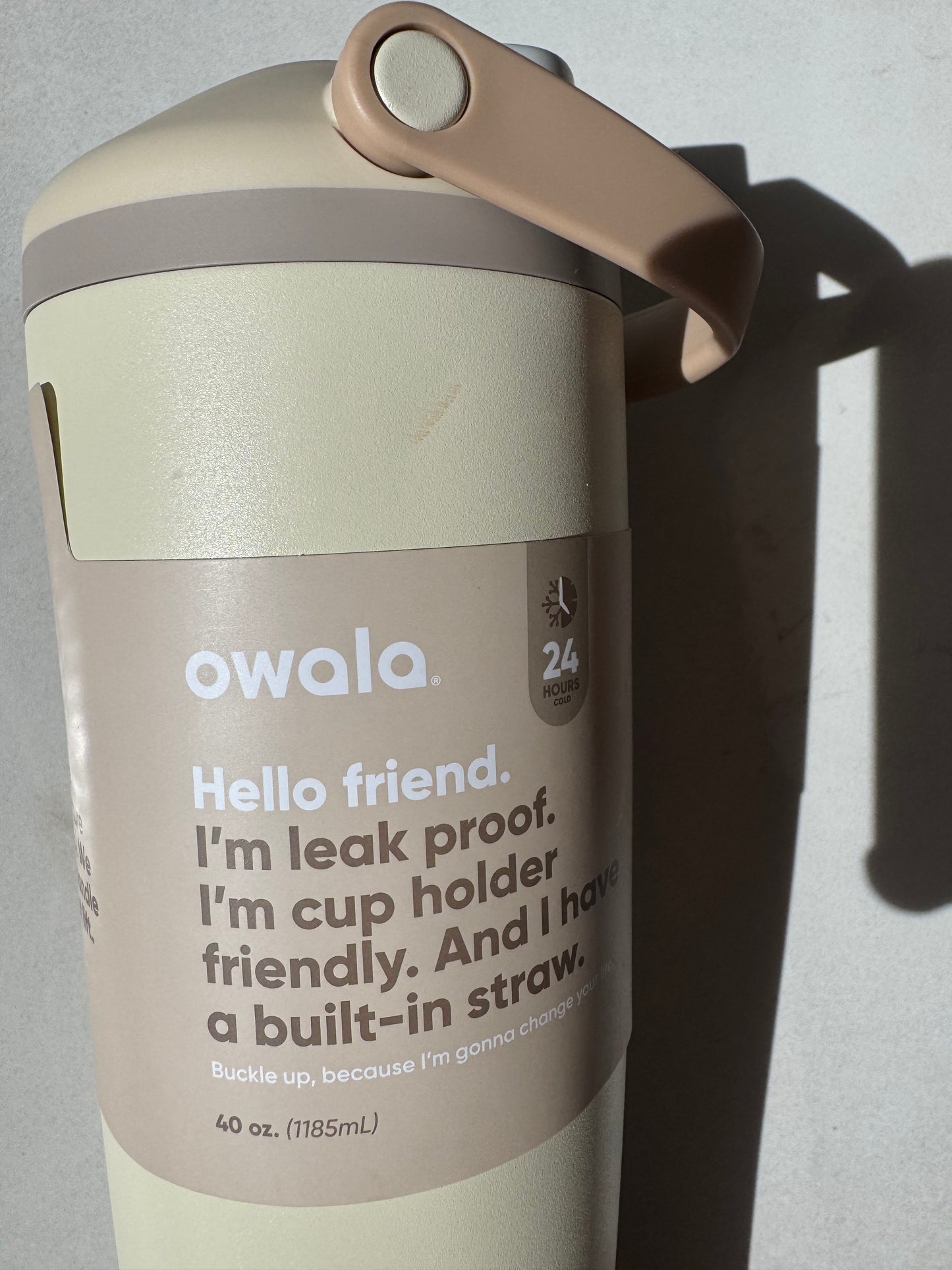 OWALA 40oz FREE SIP SWAY TUMBLER - PEQUEÑOS GOLPES EN LA PARTE DE ABAJO- NO AFECTAN SU USO