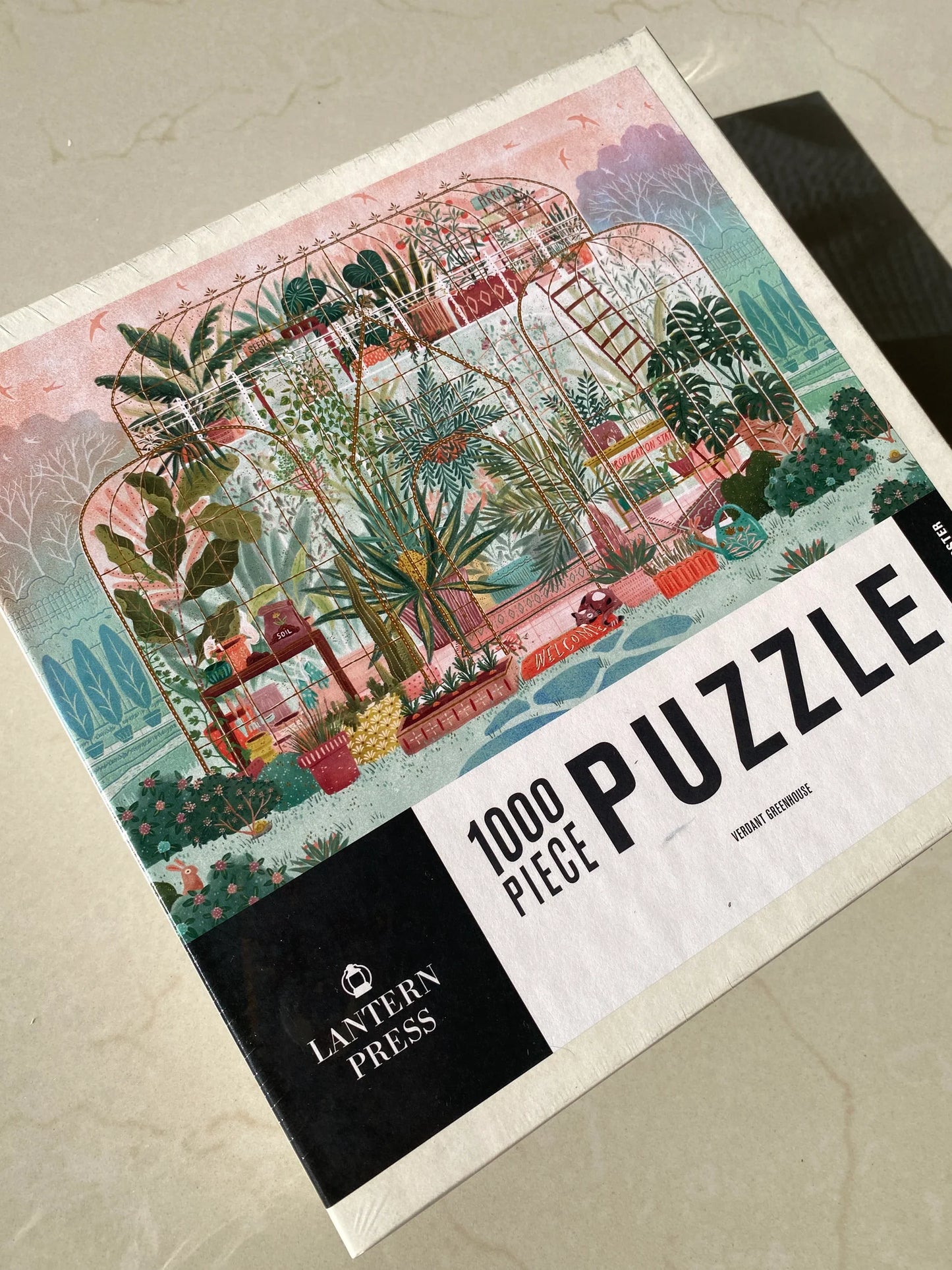 Verdant Greenhouse - 1000 Piece Puzzle