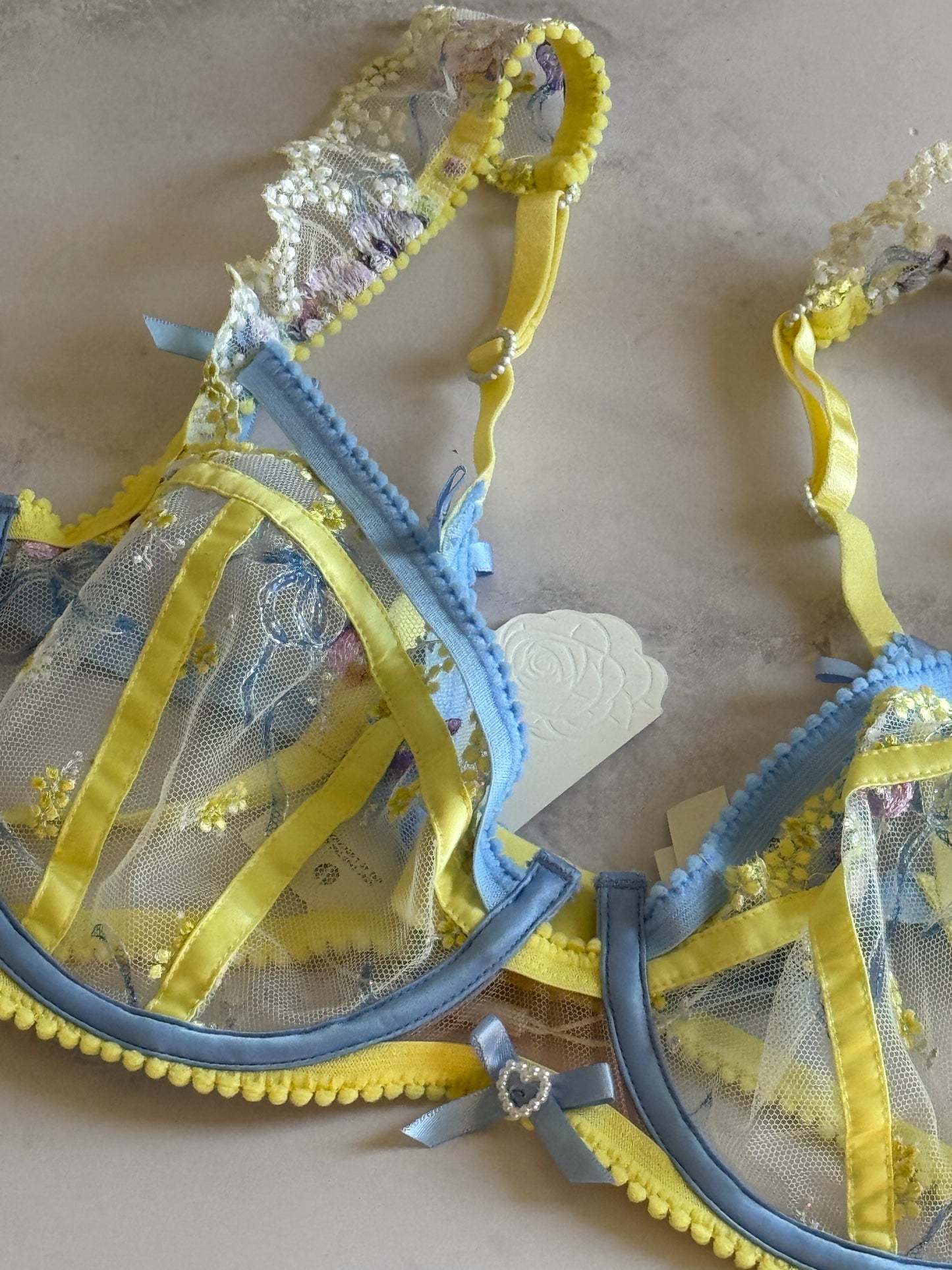 FOR LOVE & LEMONS BRALETTE - NO CAMBIOS NI DEVOLUCIONES