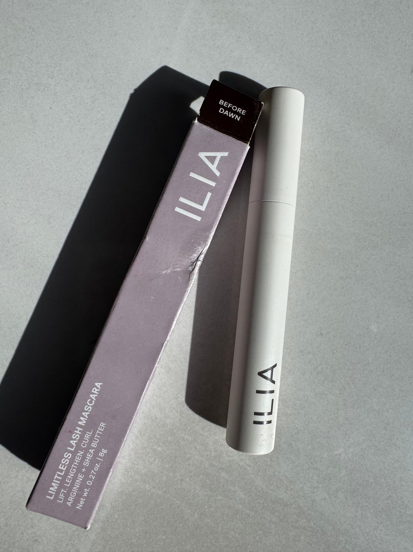 PIEZA DAÑADA -Limitless Lash Lengthening Clean Mascara | ILIA - REVISA DESCRIPCIÓN