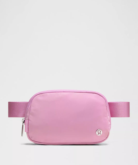 PREORDEN -Everywhere Belt Bag 1L - 2 A 4 SEMANAS EN LLEGAR
