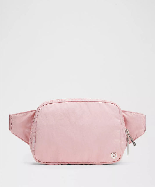 PREORDEN -Everywhere Belt Bag Large 2L - 2 A 4 SEMANAS EN LLEGAR