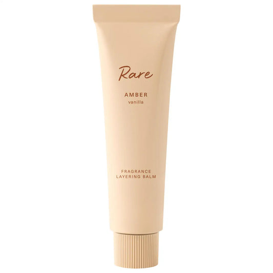 PREORDEN -Amber Vanilla Rare Fragrance Layering Balm | RARE BEAUTY - 2 A 4 SEMANAS EN LLEGAR