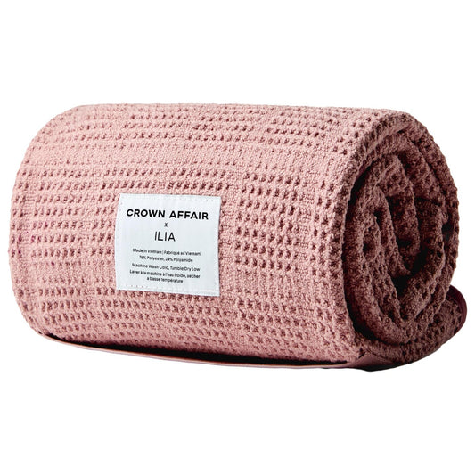 PREORDEN - The Crown Affair x Ilia Pink Hair Towel - 2 A 4 SEMANAS EN LLLEGAR